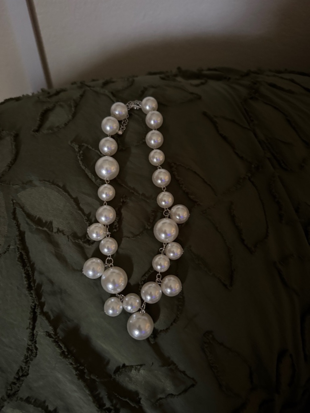 Classic White Pearl Cluster Necklace - Women Jewelry